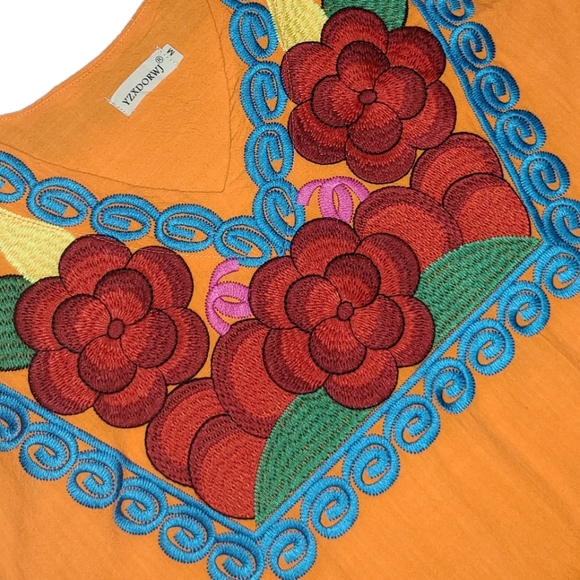 Embroidered🔥 Mini Cotton Dress - Picture 4 of 11